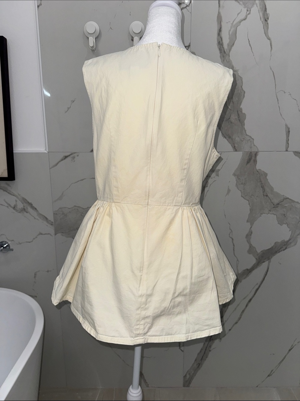 Anthropologie Mare Mare Sleeveless Top Cream Peplum Structured - Picture 9 of 12